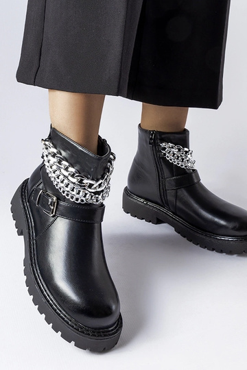 Sorte ankelstøvler med... 2