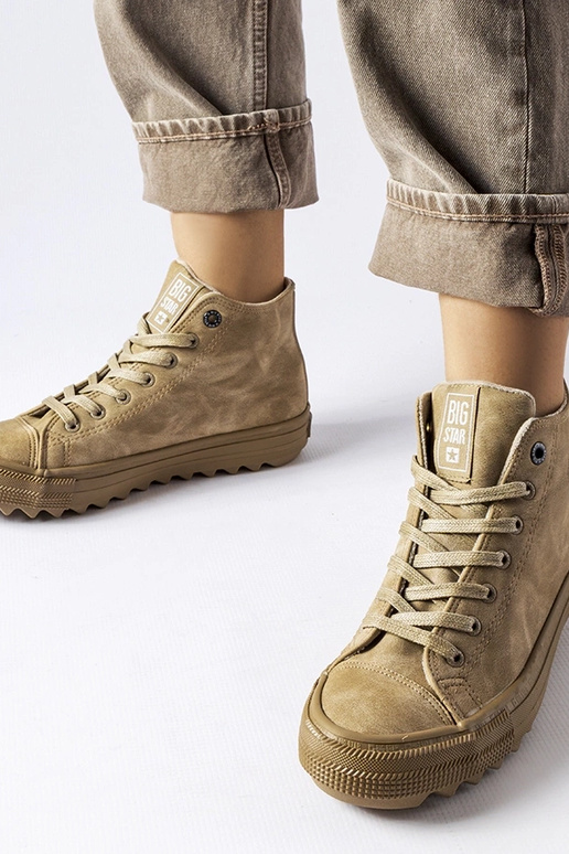 Beige isolerede sneakers Big Star...