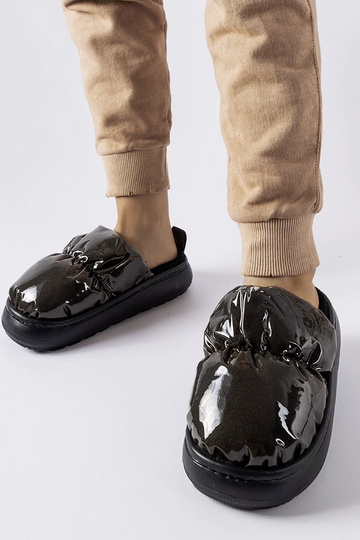 Sorte isolerede hjemmesko...