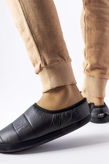 Sorte isolerede hjemmesko... 2