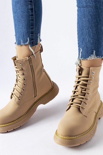 Mørkebeige klassiske...