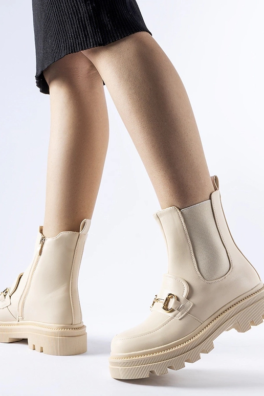 Beige ankelstøvler med synlig...