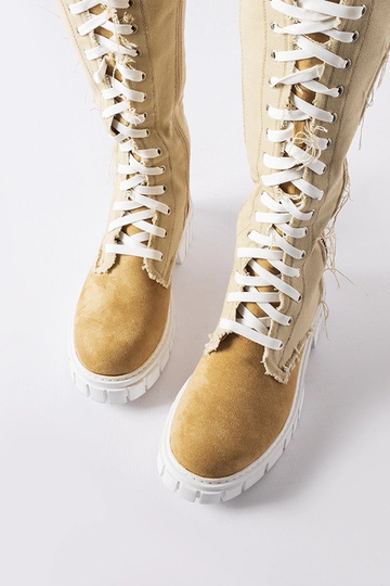 Beige stoffen... 2
