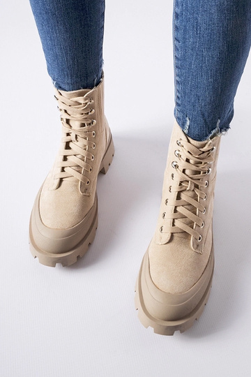 Beige boots van eco-suède,... 2