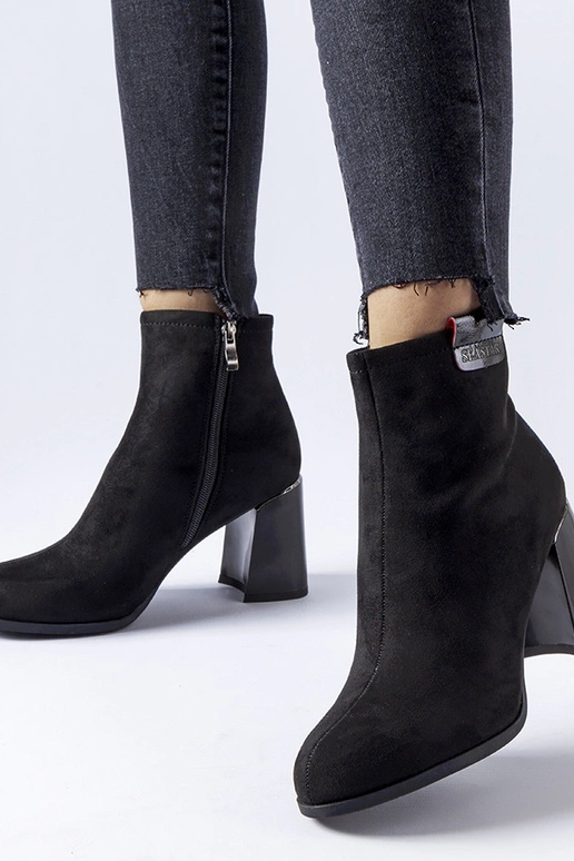 Zwarte elegante enkellaarsjes met...