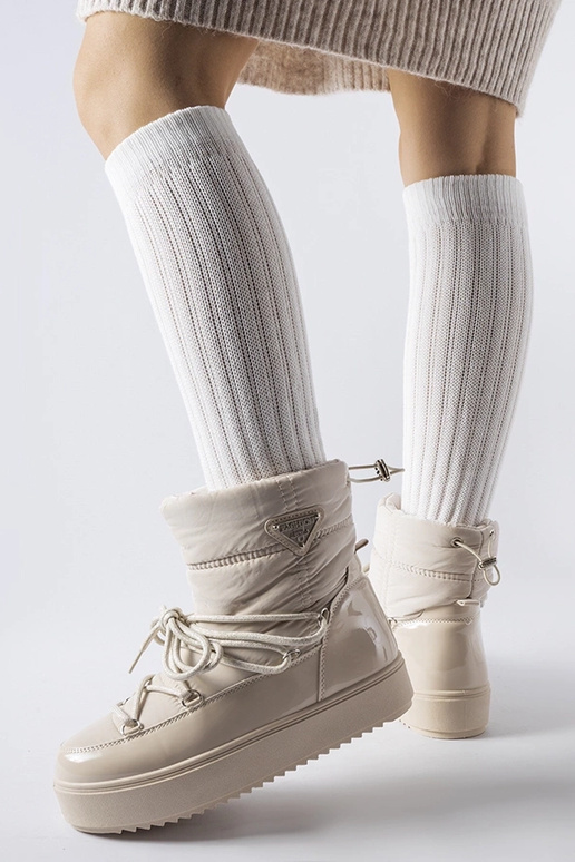 Beige isolerede snestøvler med... Beige isolerede snestøvler med...