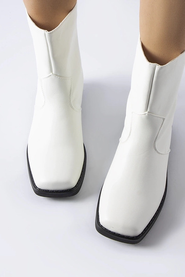 Hvide isolerede... 2