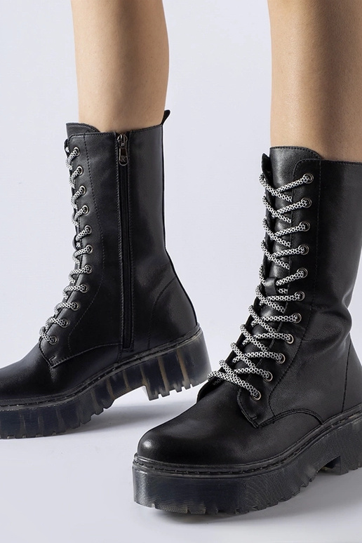 Sorte højisolerede læderstøvler...