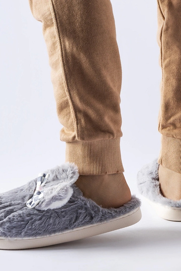 Grå isolerede dametøfler... 2