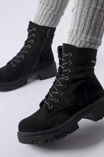 Zwarte zacht geïsoleerde kunstsuede schoenen Cunha 2