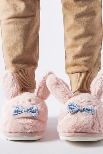 Brunos lyserøde hjemmesko...