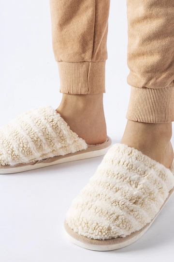 Beige og hvide varme Agira... 2