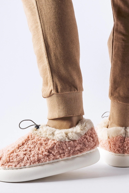 Pink varme hjemmesko med lukket hæl...