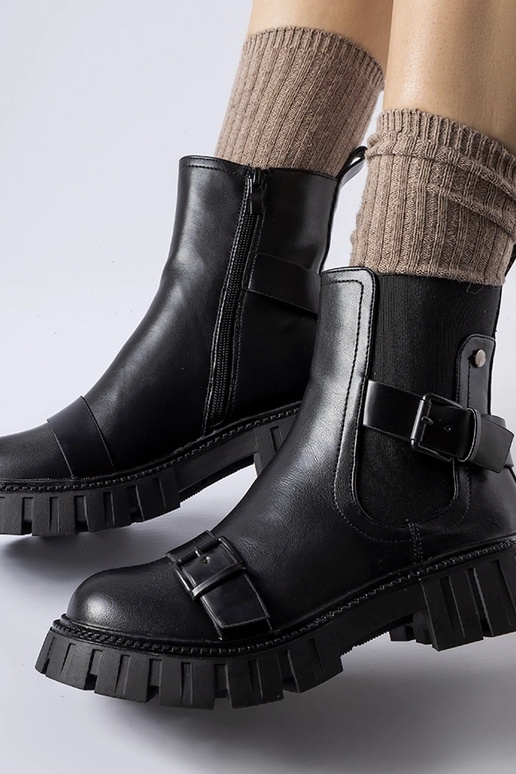 Sorte ankelstøvler med massiv...