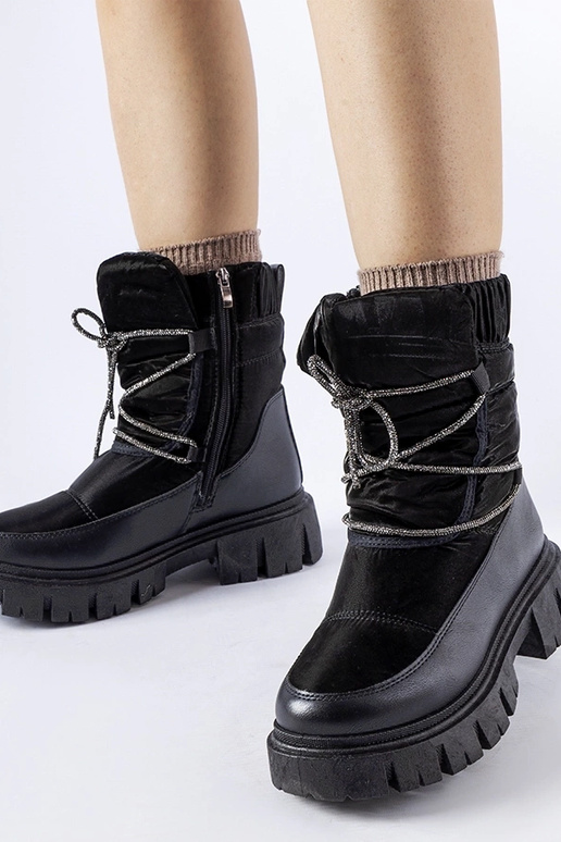 Zwarte sneeuwlaarzen met zirconia... Zwarte sneeuwlaarzen met zirconia...