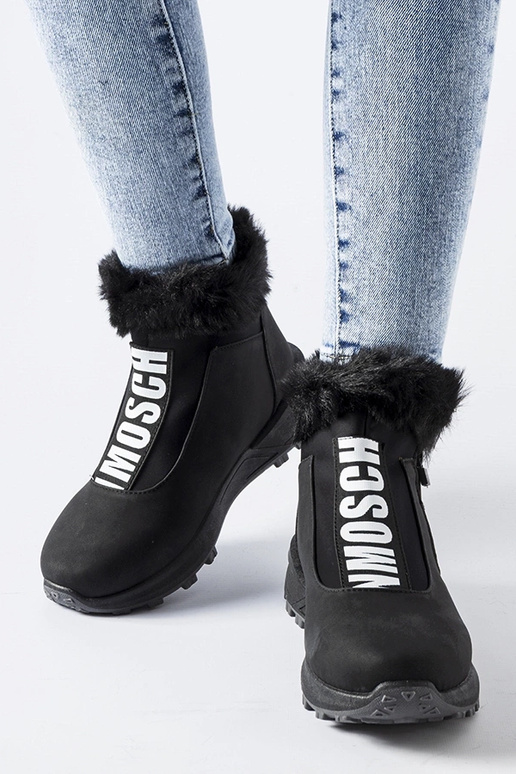 Sorte isolerede high-top sneakers...