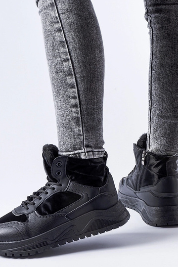 Malles sorte isolerede high top sneakers 2