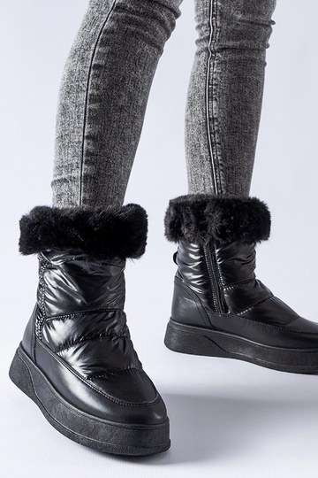 Sorte isolerede snestøvler...