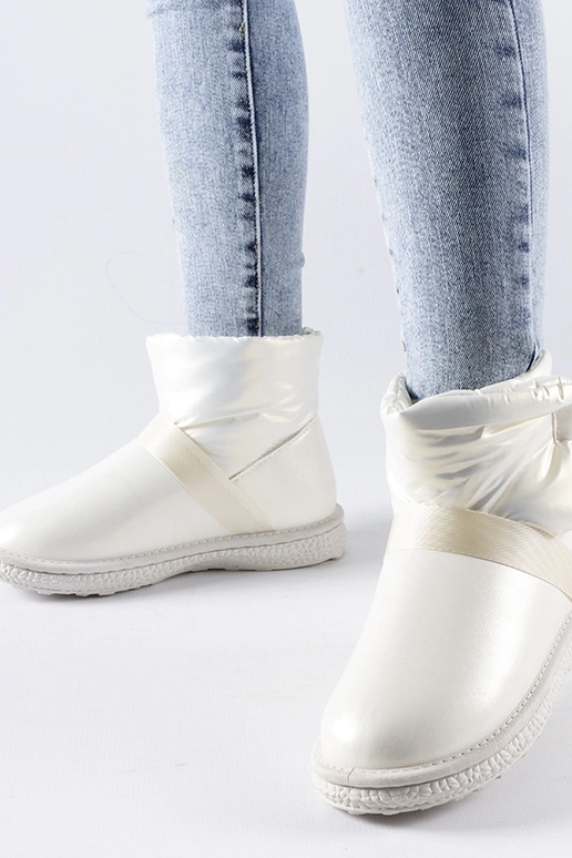 Delaune beige skinnende korte snestøvler