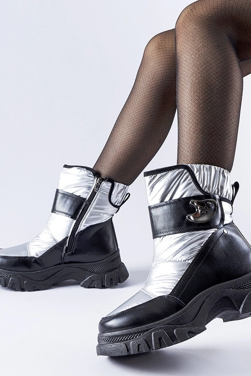 Sort og sølv isolerede Carta snestøvler