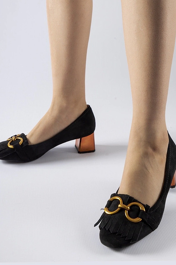 Sorte pumps med blokhæl fra...