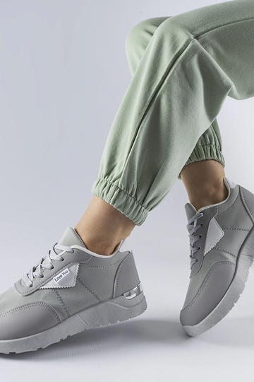 Geraldino sneakers i gråt stof 2