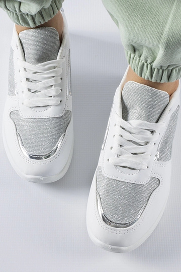 Hvide sneakers med dekorativ tråd Facondo 2