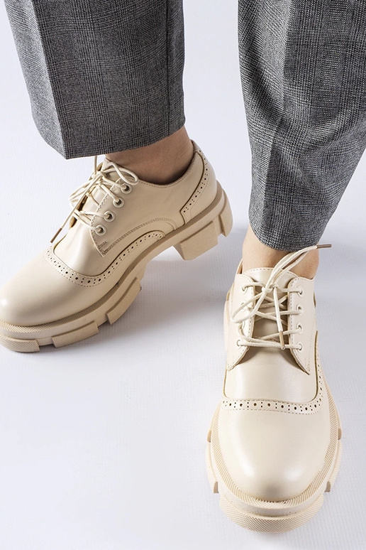 Beige veterschoenen Piazzetta Beige veterschoenen Piazzetta