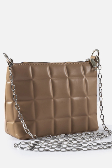 Beige quiltet taske med kæde Laas