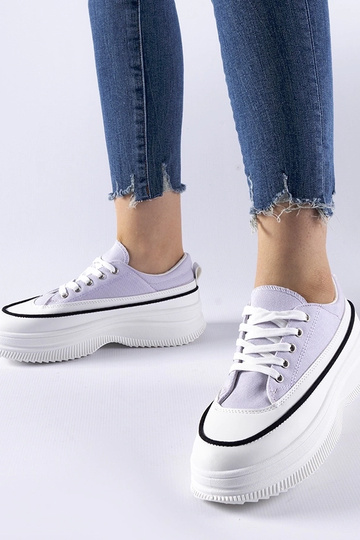 Paarse platform slippers...