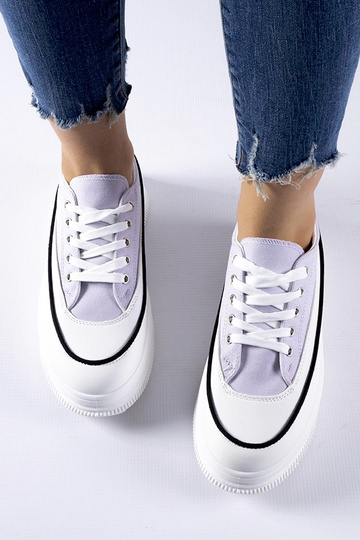 Paarse platform slippers... 2