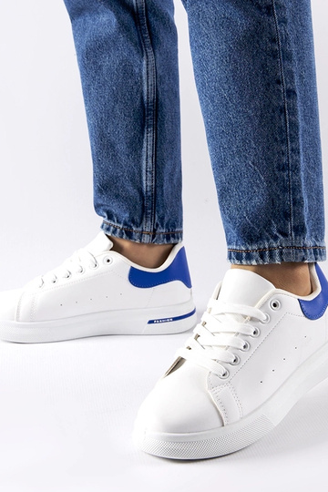 Hvide og marineblå Leland... 2