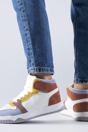 Elizabeths lilla high top sneakers 2