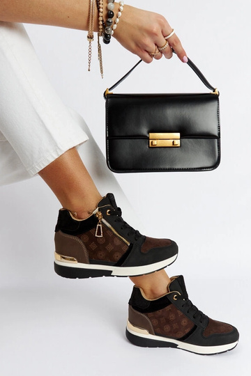 Zwarte wedge sneakers...