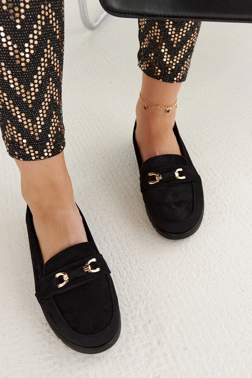 Dameloafers i sort ruskind med en tyk... Dameloafers i sort ruskind med en tyk...