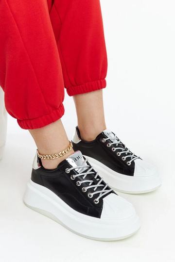 Zwarte platform sneakers...