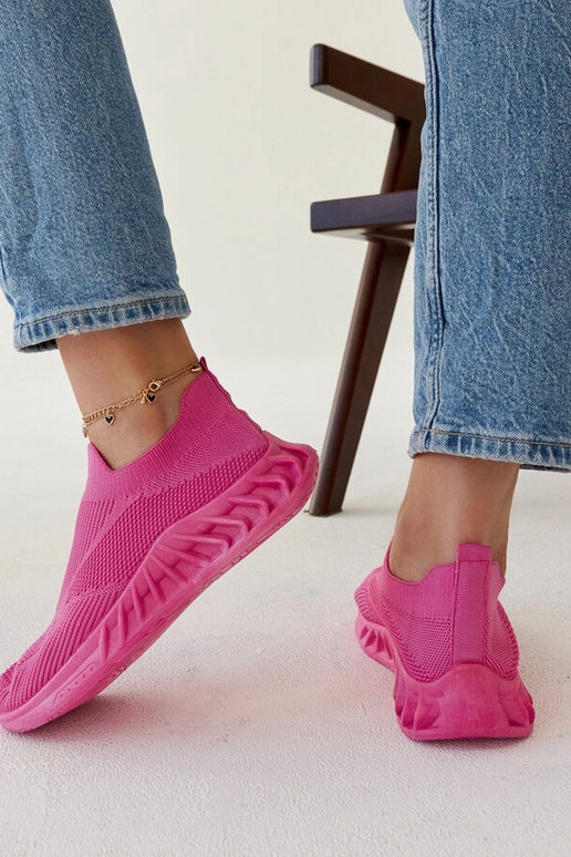 Nedas mørkelyserøde sportssneakers Nedas mørkelyserøde sportssneakers