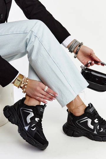 Sorte sneakers med massiv... 2