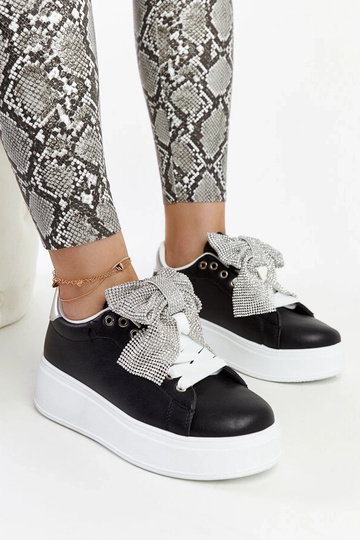 Sorte sneakers på høj platform Rensje