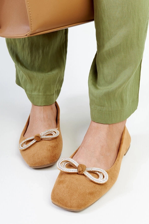 Brune balletlejligheder med sløjfe... Brune balletlejligheder med sløjfe...