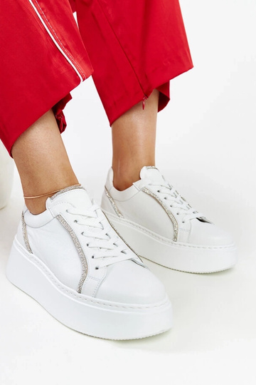 Witte leren sneakers met zirconia Karino