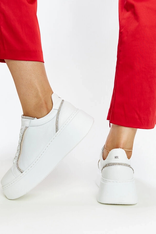 Witte leren sneakers met zirconia Karino Witte leren sneakers met zirconia Karino