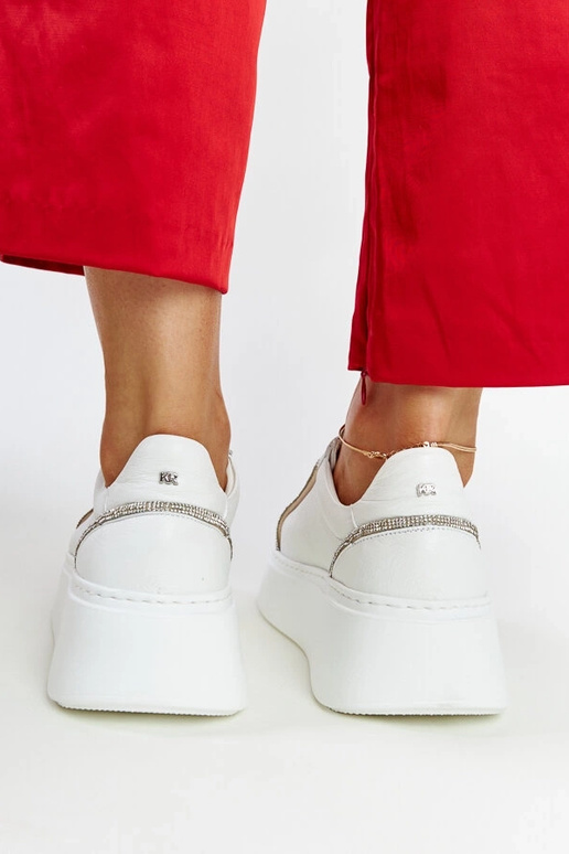 Witte leren sneakers met zirconia Karino Witte leren sneakers met zirconia Karino