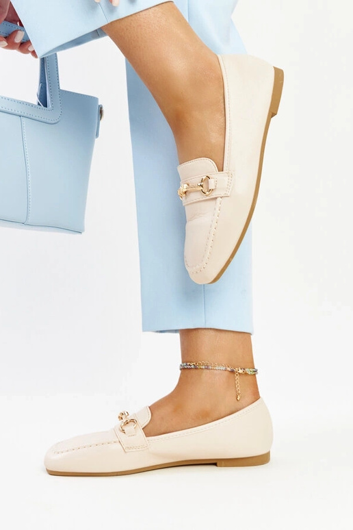 Lysbeige dekorative loafers fra Docherty