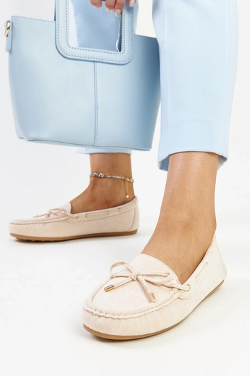 Aneesa lys beige ruskind loafers 2
