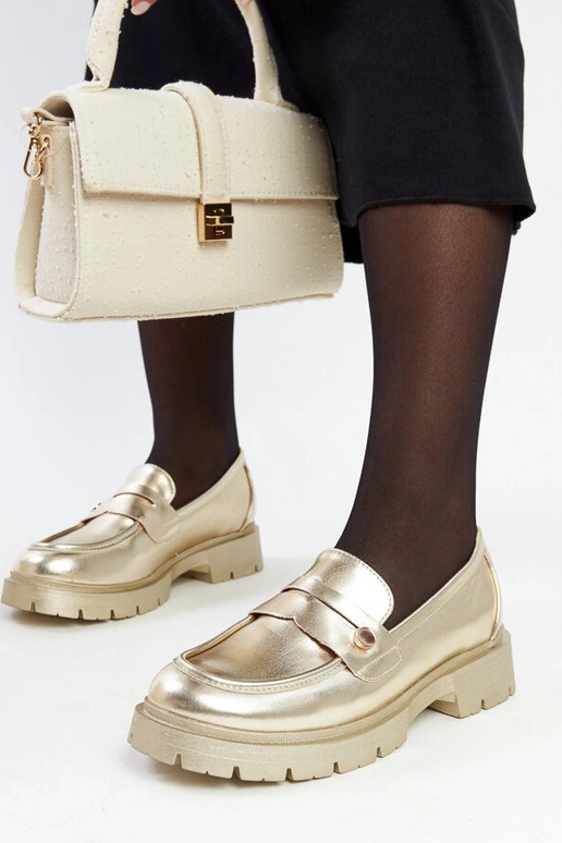 Gouden mocassins van kunstleer Mladenka