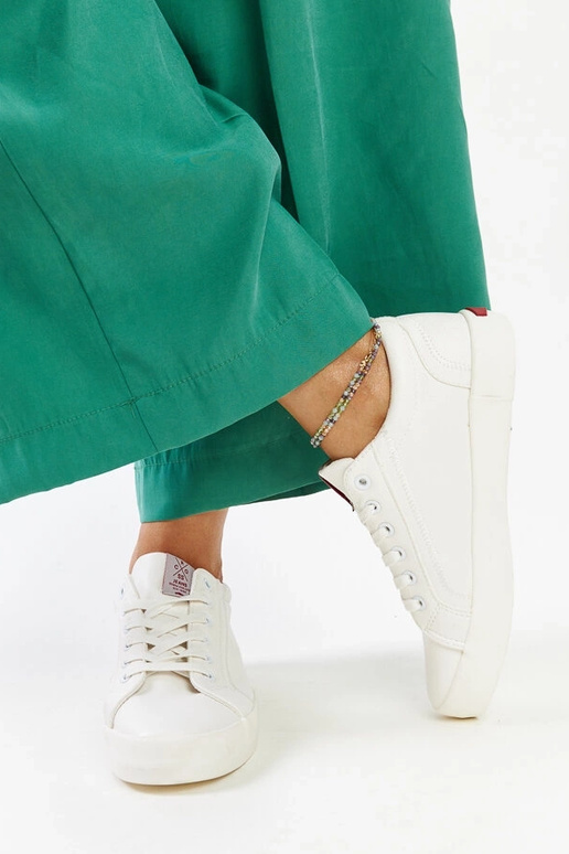 Hvide øko-lædersneakers til kvinder... Hvide øko-lædersneakers til kvinder...