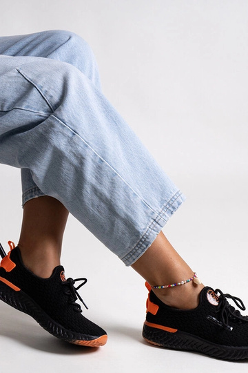 Sorte stof sneakers til kvinder CROSS JEANS 2