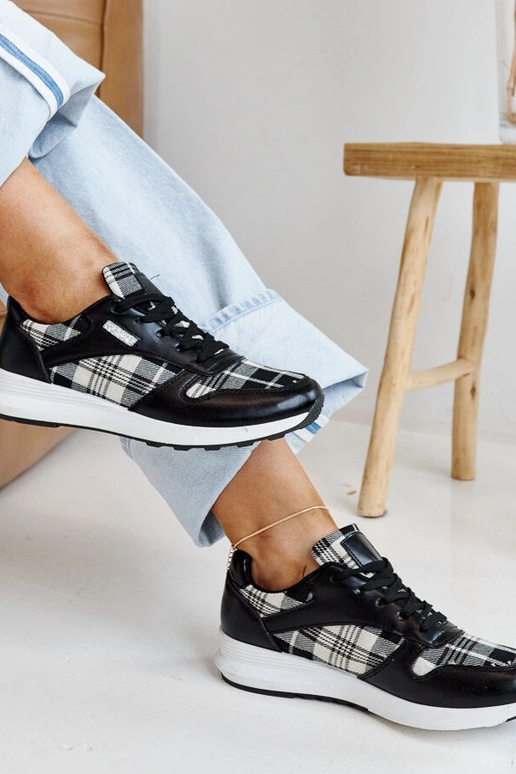 Afifah sortternede sneakers