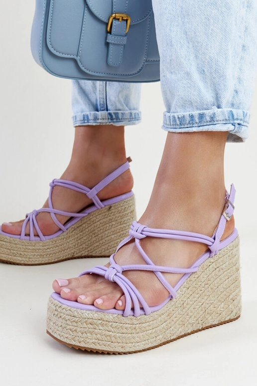 Paarse sandalen op een sleehak Mara Paarse sandalen op een sleehak Mara